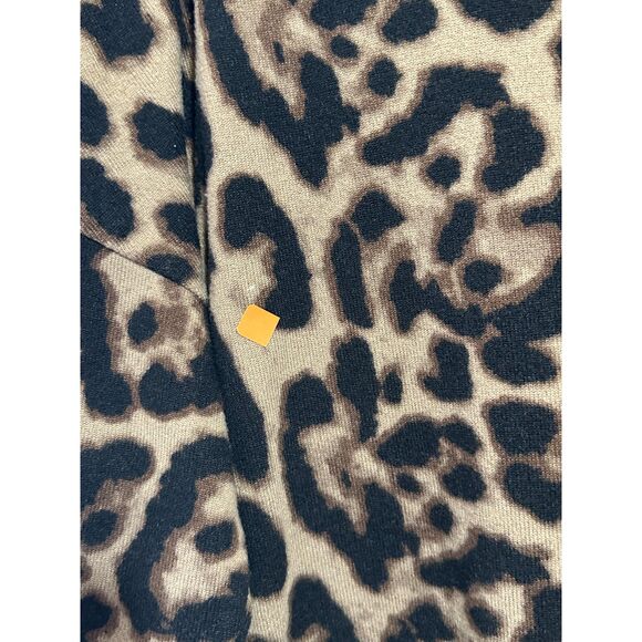 Amaryllis Animal Print, Oversized Sweater Size M Side Slits Long Sleeve Stretchy - Picture 6 of 6